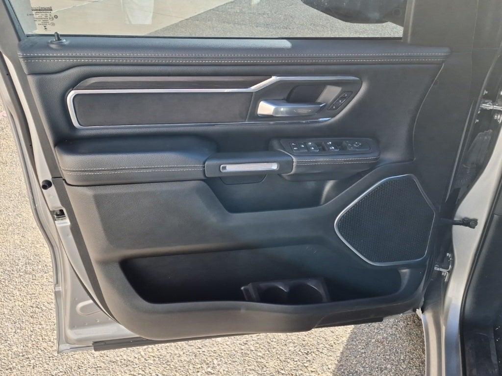 2025 RAM 1500 Laramie Crew Cab 4x4