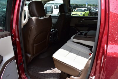 2025 RAM 1500 Laramie Crew Cab 4x4 5'7" Box