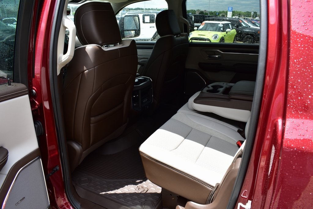 2025 RAM 1500 Laramie Crew Cab 4x4 5'7" Box