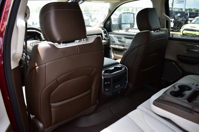 2025 RAM 1500 Laramie Crew Cab 4x4 5'7" Box