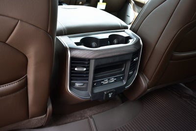 2025 RAM 1500 Laramie Crew Cab 4x4 5'7" Box