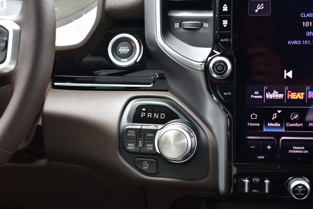 2025 RAM 1500 Laramie Crew Cab 4x4 5'7" Box