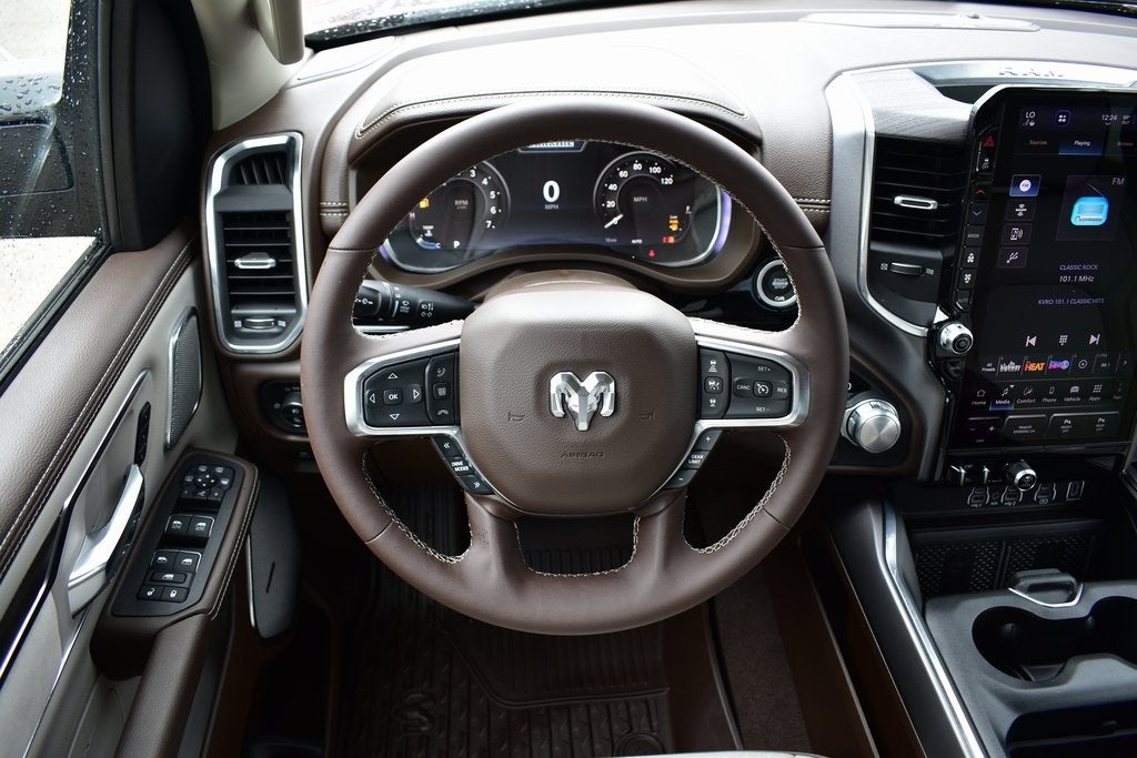 2025 RAM 1500 Laramie Crew Cab 4x4 5'7" Box