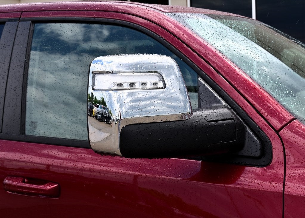 2025 RAM 1500 Laramie Crew Cab 4x4 5'7" Box