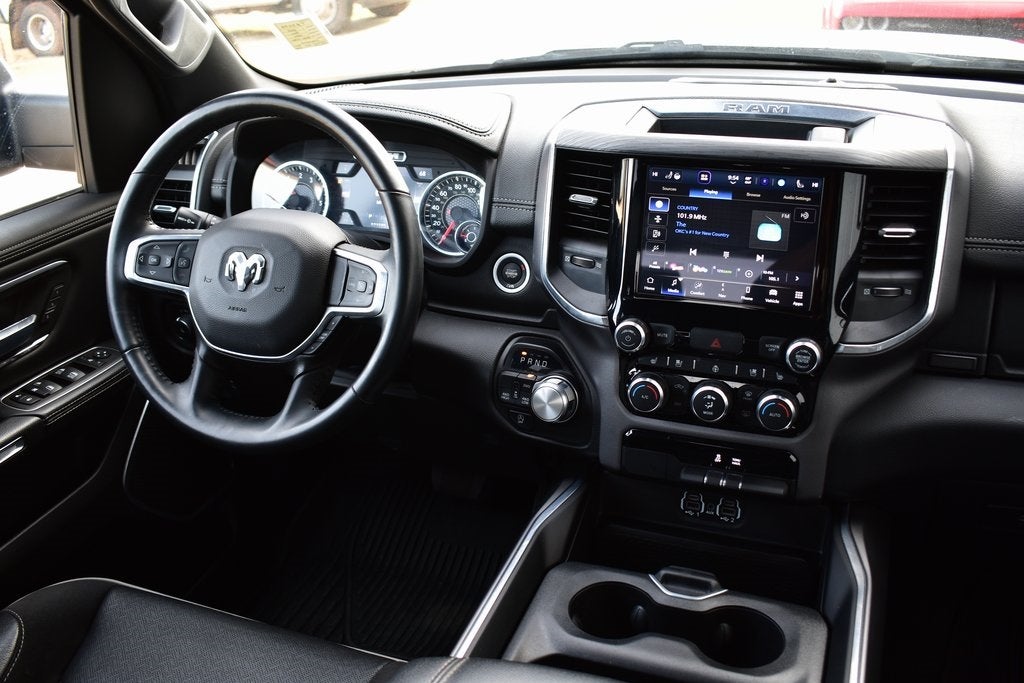 2023 RAM 1500 Laramie Crew Cab 4x4 w/5.7L Hemi