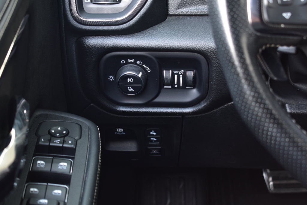 2025 RAM 1500 RHO