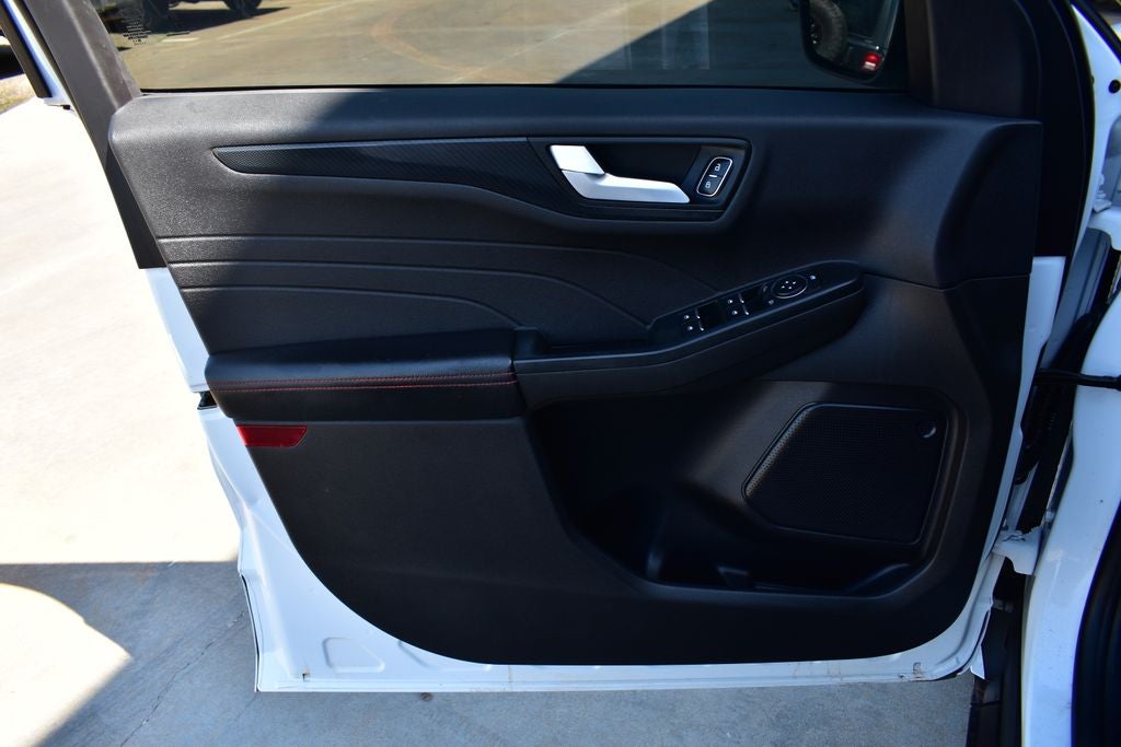 2023 Ford Escape Hybrid ST-Line
