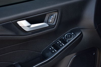 2023 Ford Escape Hybrid ST-Line