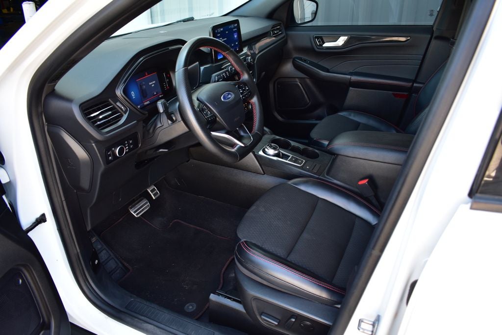 2023 Ford Escape Hybrid ST-Line