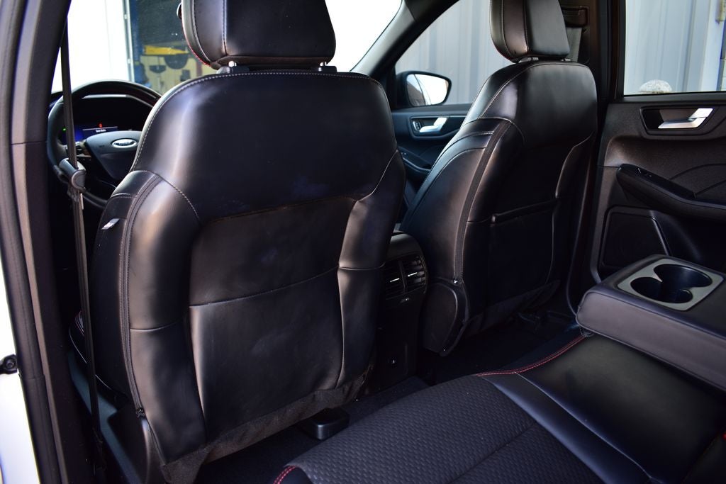 2023 Ford Escape Hybrid ST-Line