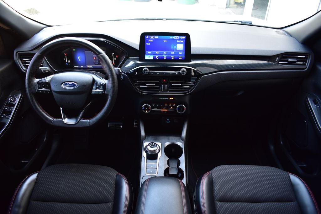 2023 Ford Escape Hybrid ST-Line