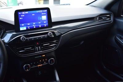2023 Ford Escape Hybrid ST-Line