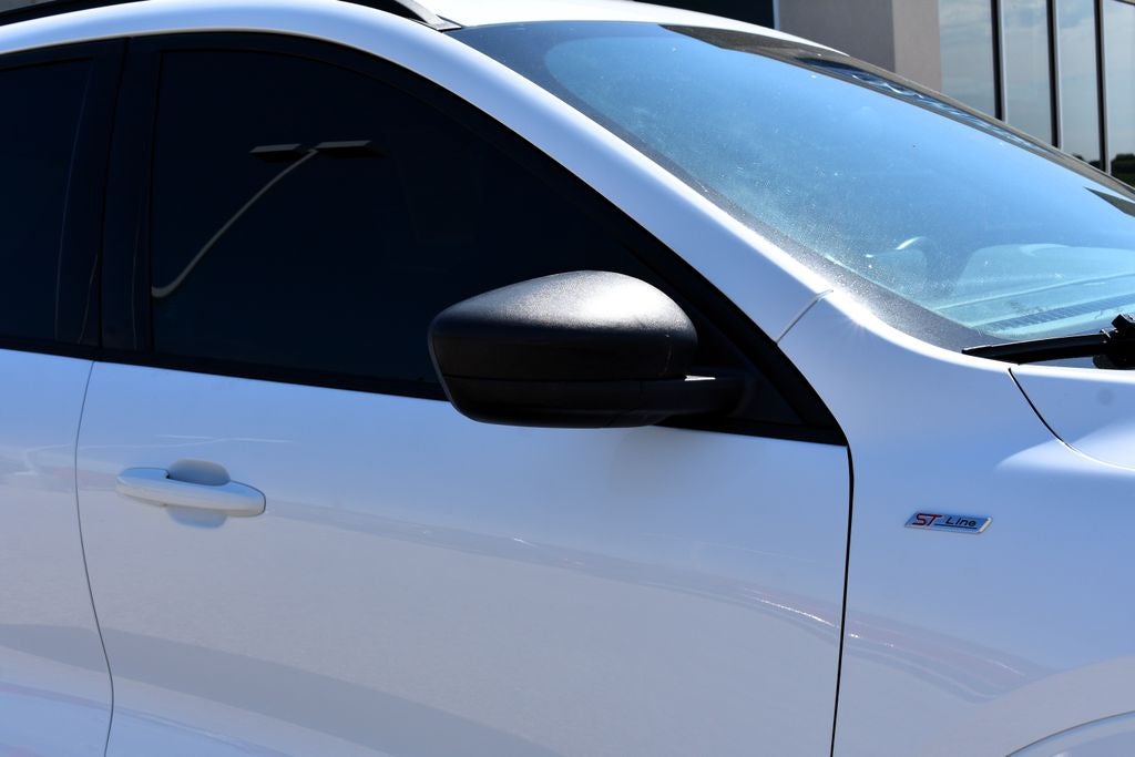 2023 Ford Escape Hybrid ST-Line