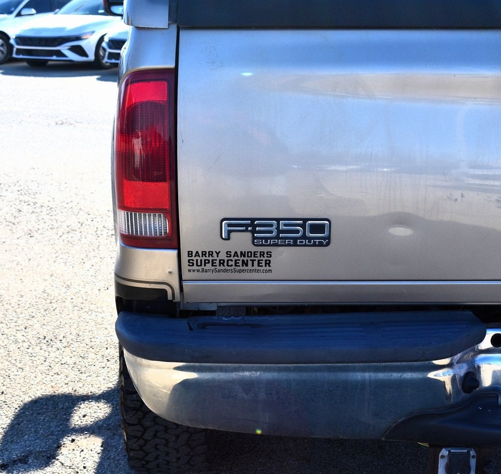 2004 Ford F-350SD Lariat SRW 4X4