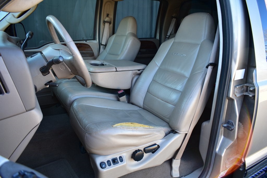 2004 Ford F-350SD Lariat SRW 4X4