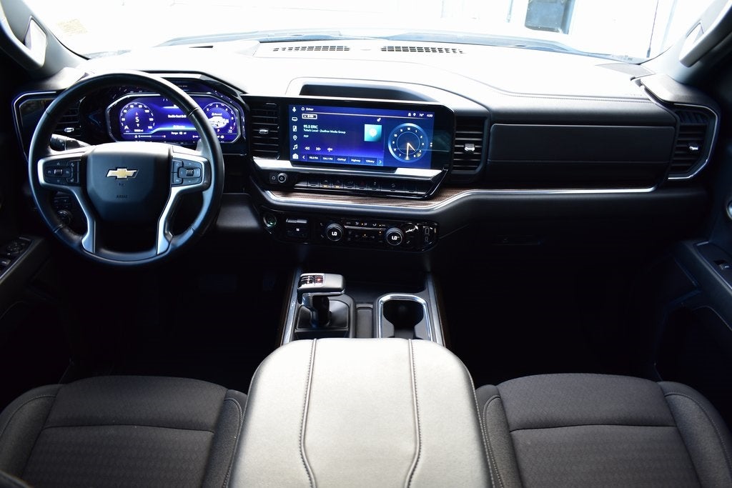 2025 Chevrolet Silverado 1500 LT Z71 Crew Cab 4x4