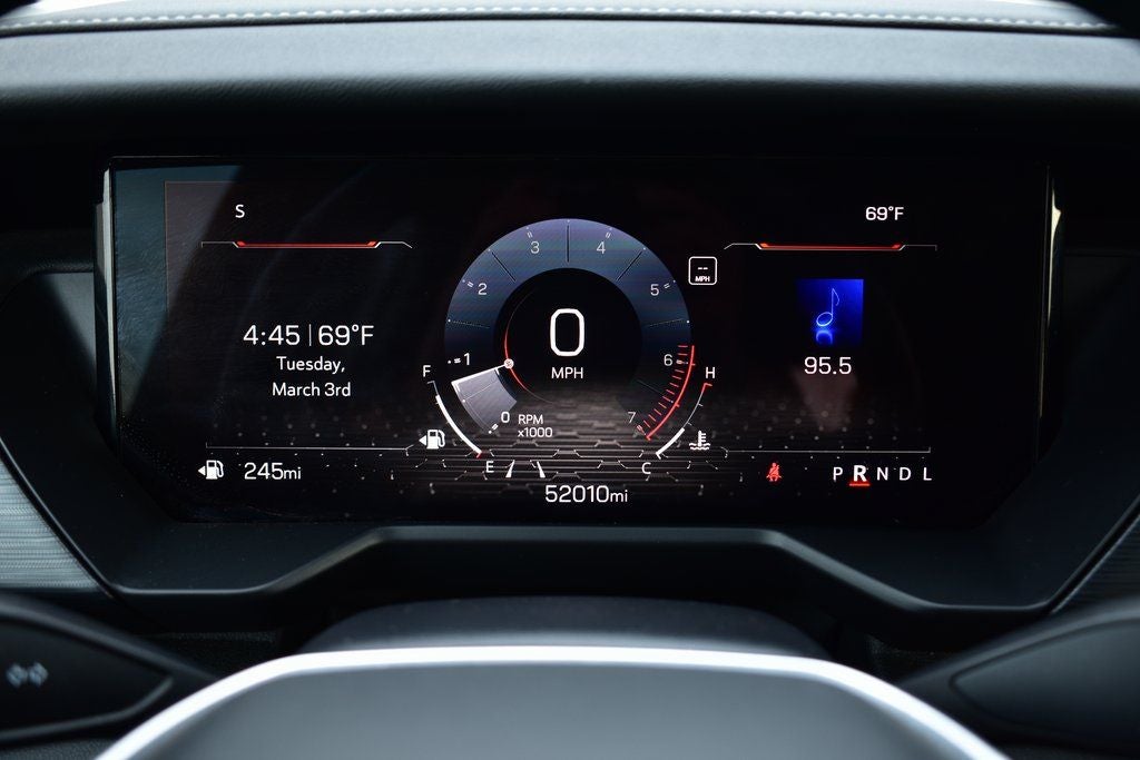 2024 GMC Acadia Elevation