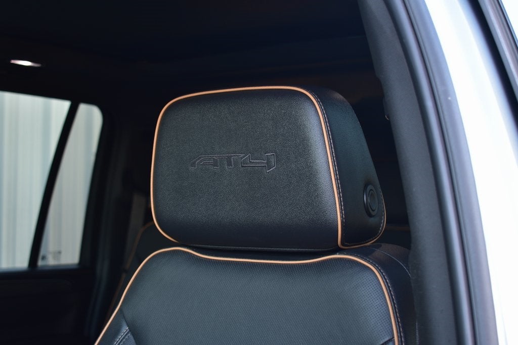 2023 GMC Yukon XL AT4