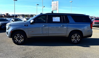 2023 GMC Yukon XL AT4