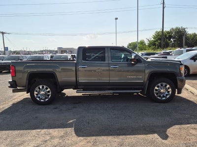 2017 GMC Sierra 2500HD Denali