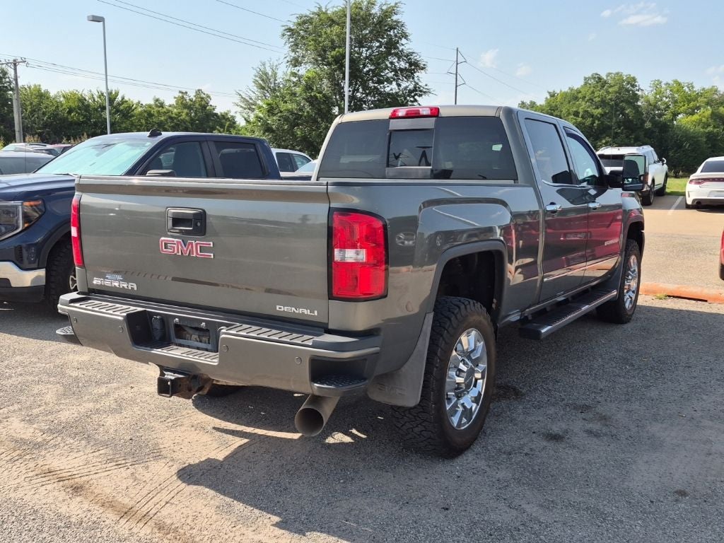 2017 GMC Sierra 2500HD Denali