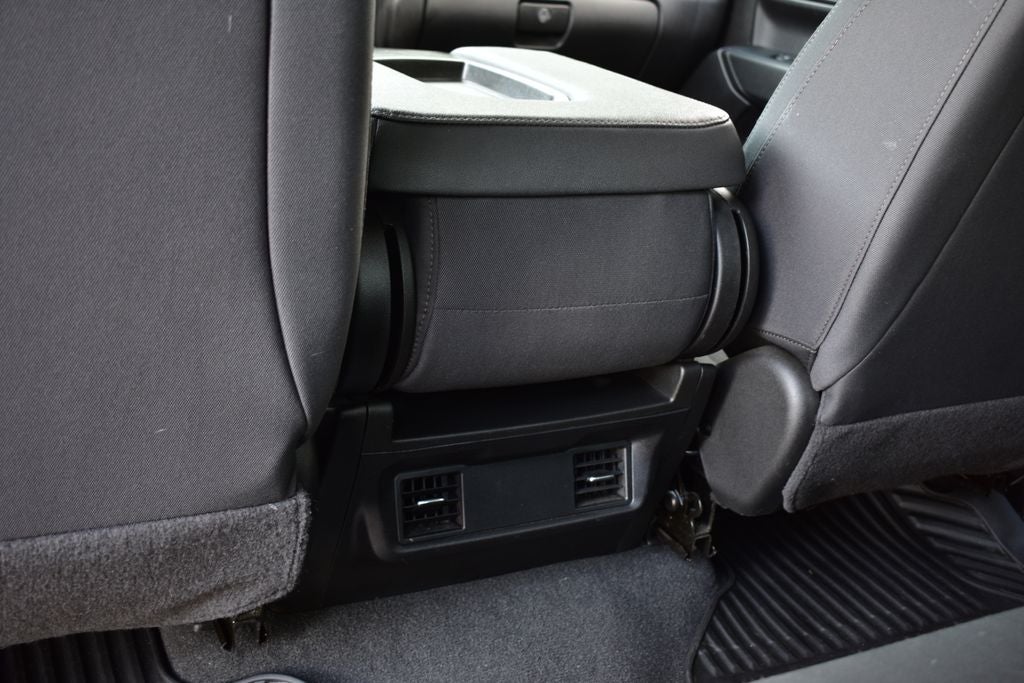 2024 GMC Sierra 1500 Pro Crew Cab 4x4 Graphite Edition w/2.7L Turbo