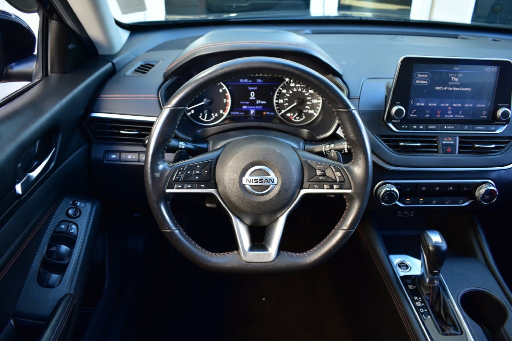 2022 Nissan Altima 2.5 SR