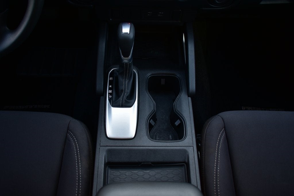 2022 Nissan Frontier SV Crew Cab 4x4