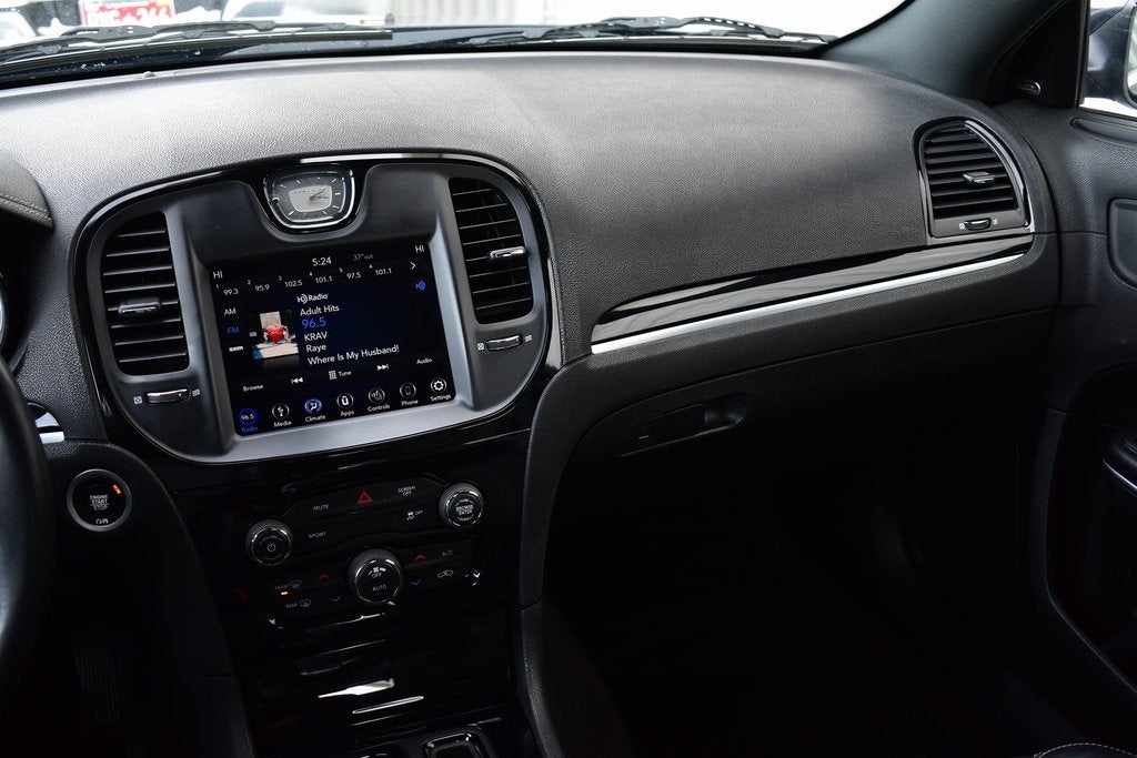 2018 Chrysler 300 S AWD