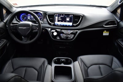 2026 Chrysler Pacifica Select S