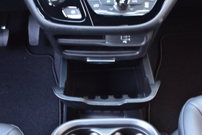 2026 Chrysler Pacifica Select S