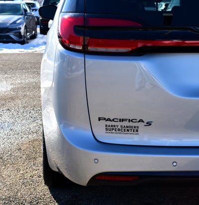 2026 Chrysler Pacifica Limited S