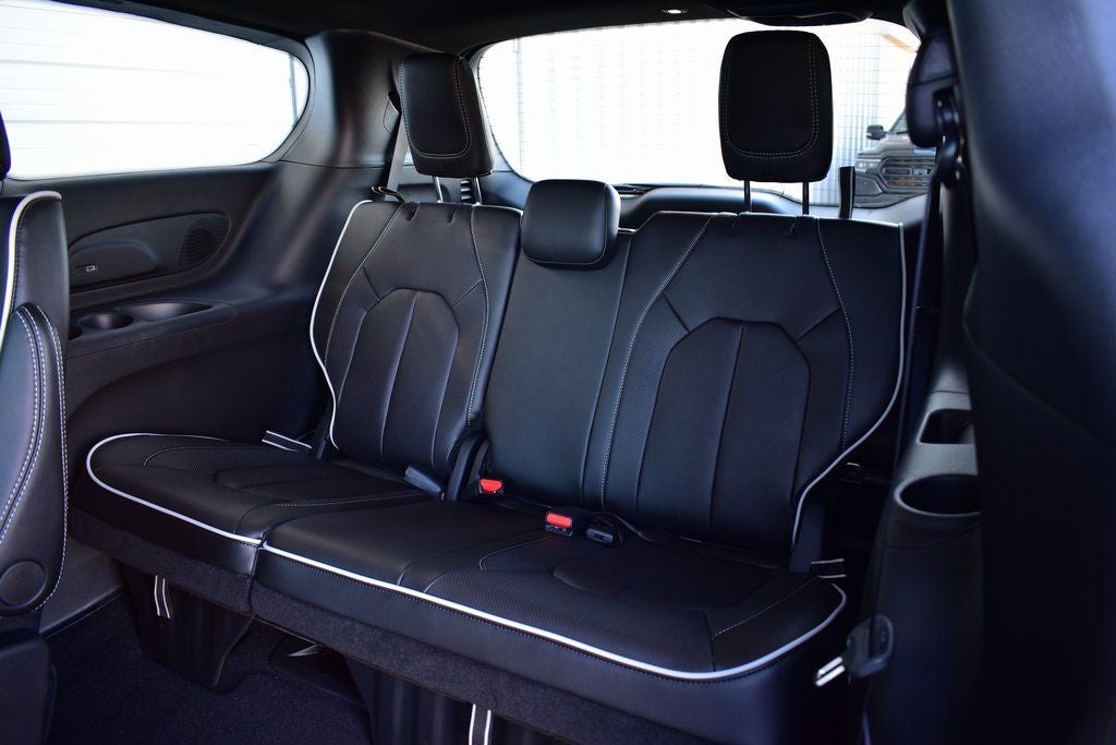 2026 Chrysler Pacifica Limited S