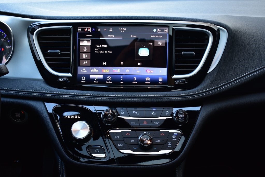 2026 Chrysler Pacifica Limited S