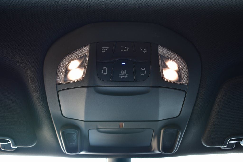 2026 Chrysler Pacifica Limited S