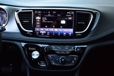 2026 Chrysler Pacifica Limited S