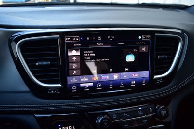 2026 Chrysler Pacifica Limited S