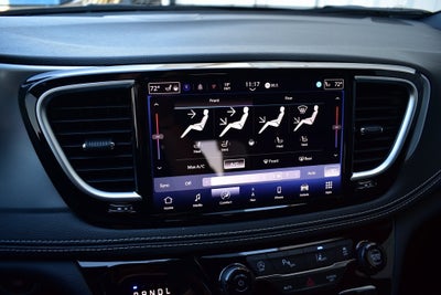 2026 Chrysler Pacifica Limited S