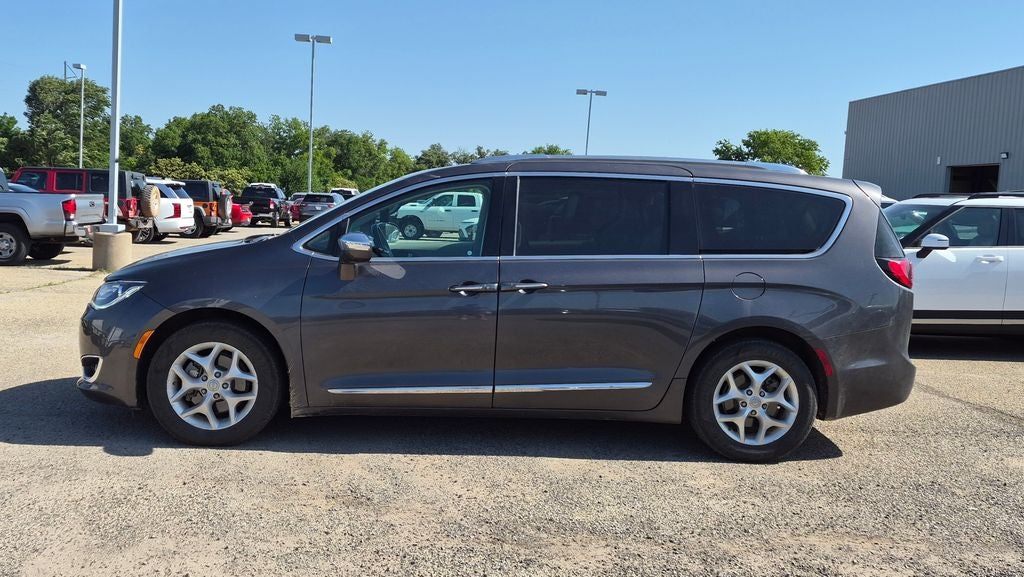 2020 Chrysler Pacifica Limited