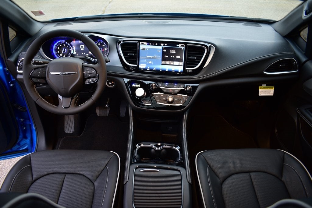 2026 Chrysler Pacifica Limited S