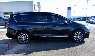 2026 Chrysler Pacifica Pinnacle AWD