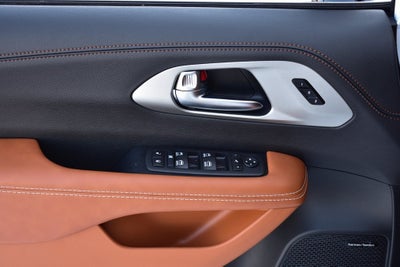 2026 Chrysler Pacifica Pinnacle AWD