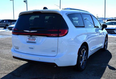 2026 Chrysler Pacifica Pinnacle AWD