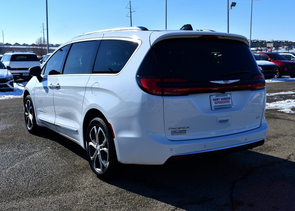2026 Chrysler Pacifica Pinnacle AWD