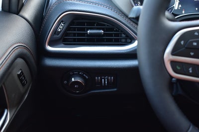 2026 Chrysler Pacifica Pinnacle AWD