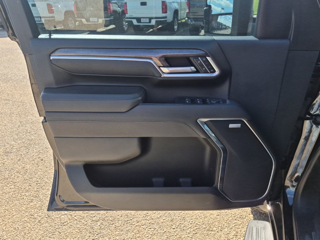 2025 Chevrolet Silverado 2500HD LTZ