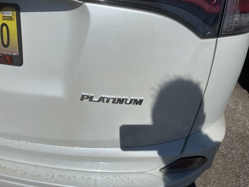 2018 Toyota RAV4 Platinum