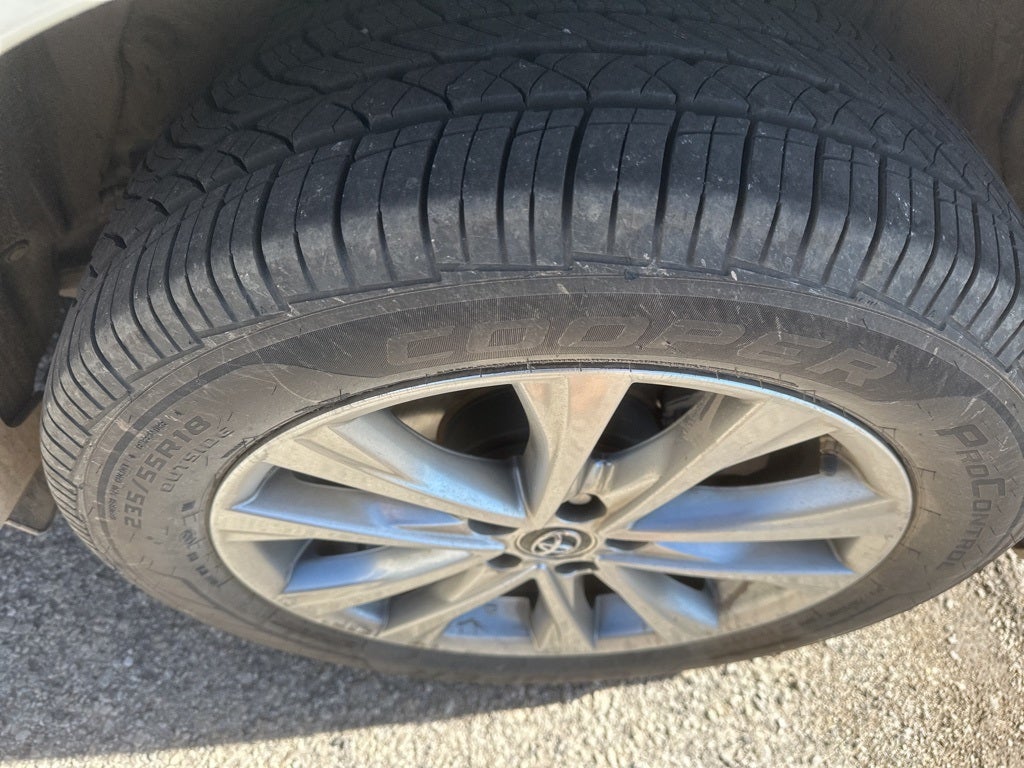 2018 Toyota RAV4 Platinum