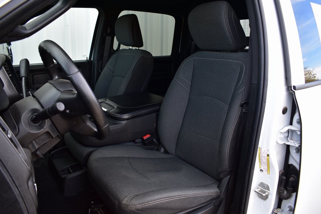 2023 RAM 3500 Tradesman Crew Cab 4x4 SRW