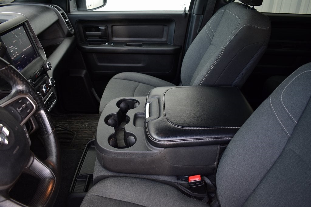 2023 RAM 3500 Tradesman Crew Cab 4x4 SRW